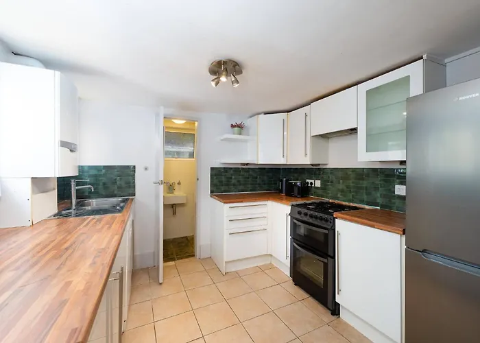 Great Value London Apartment With Garden In Tufnell Park Near Emirates Stadium And 10 Mins To Kings Cross