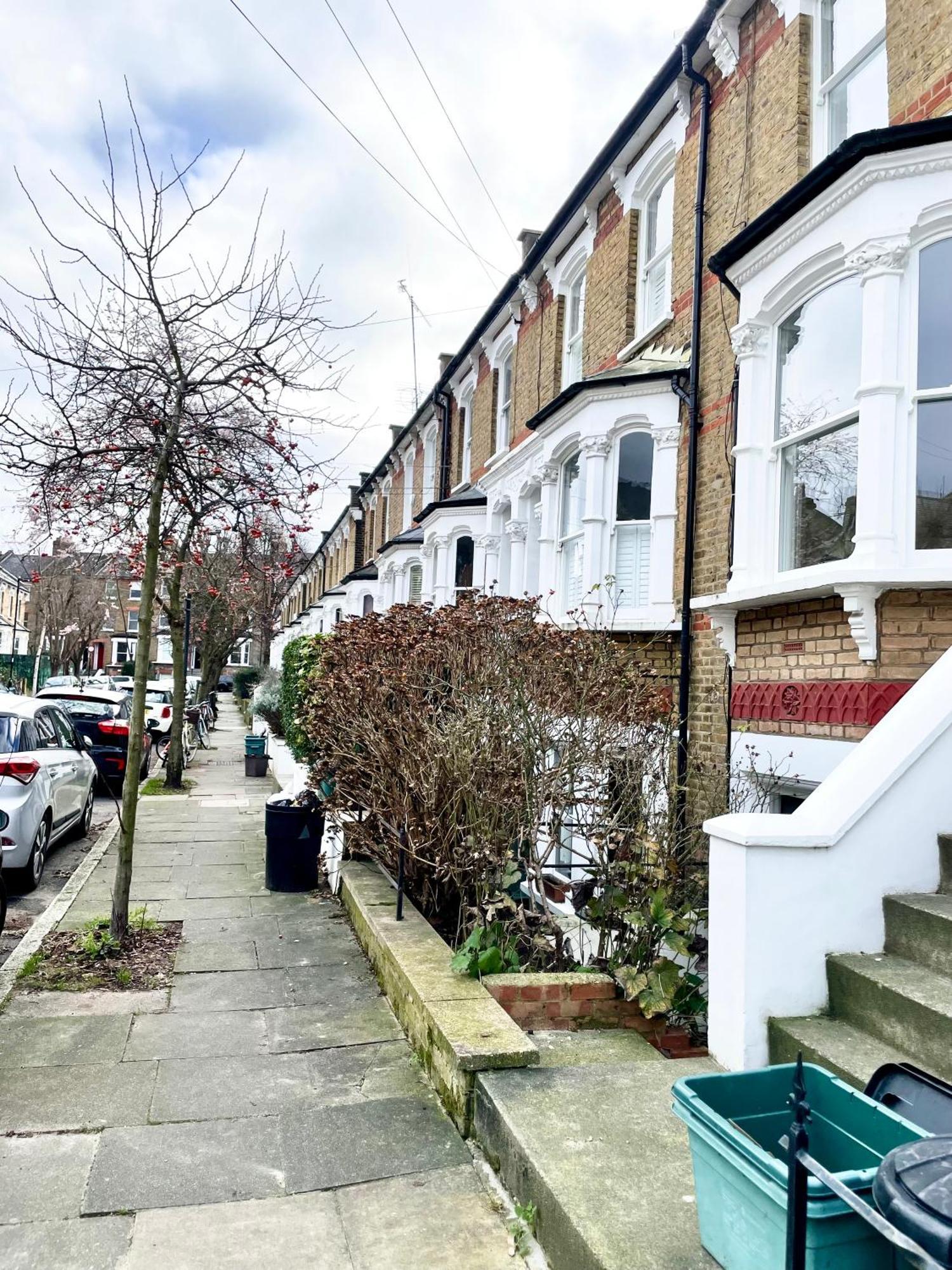 Great Value With Garden In Tufnell Park Near Emirates Stadium And 10 Mins To Kings Cross London